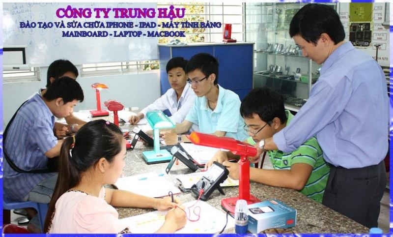 Trung tâm đào tạo nghề sửa chữa điện thoại - máy vi tính Trung Hậu