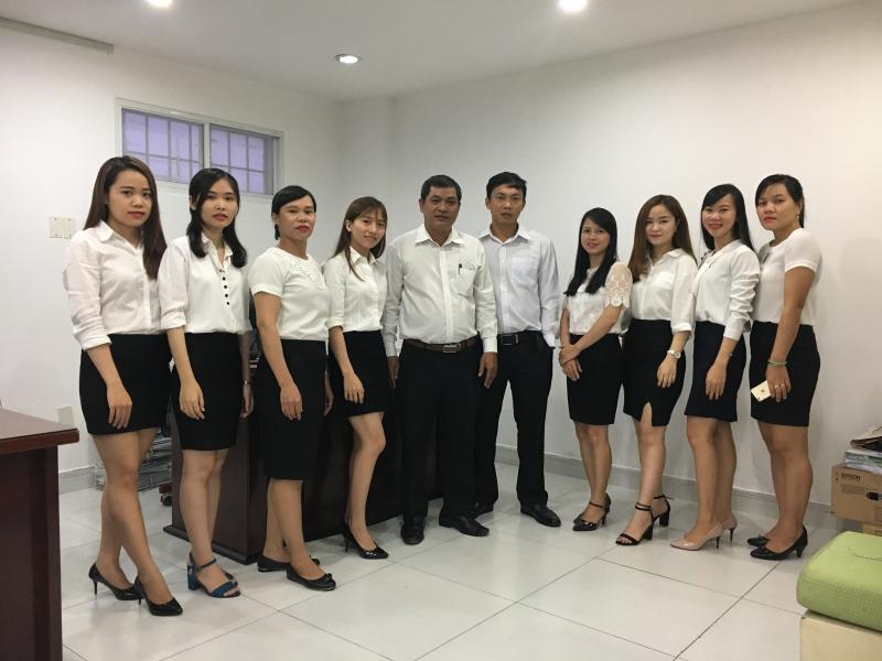 Công ty TNHH Đại Lý Thuế Kế Toán Hoàng Gia