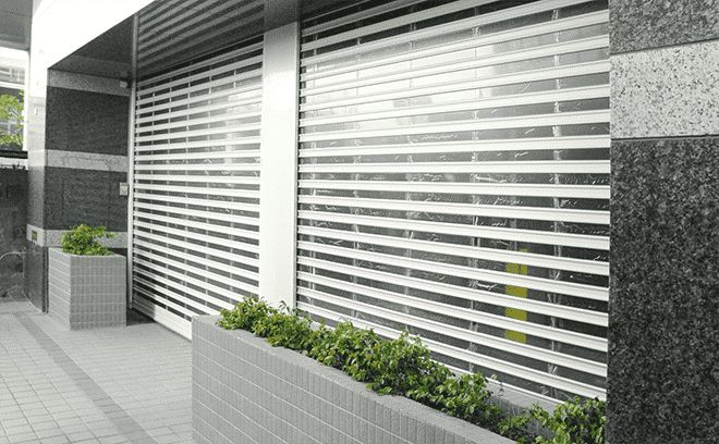 Công ty TNHH Sản Xuất và Xây Dựng Hoàng Gia Door