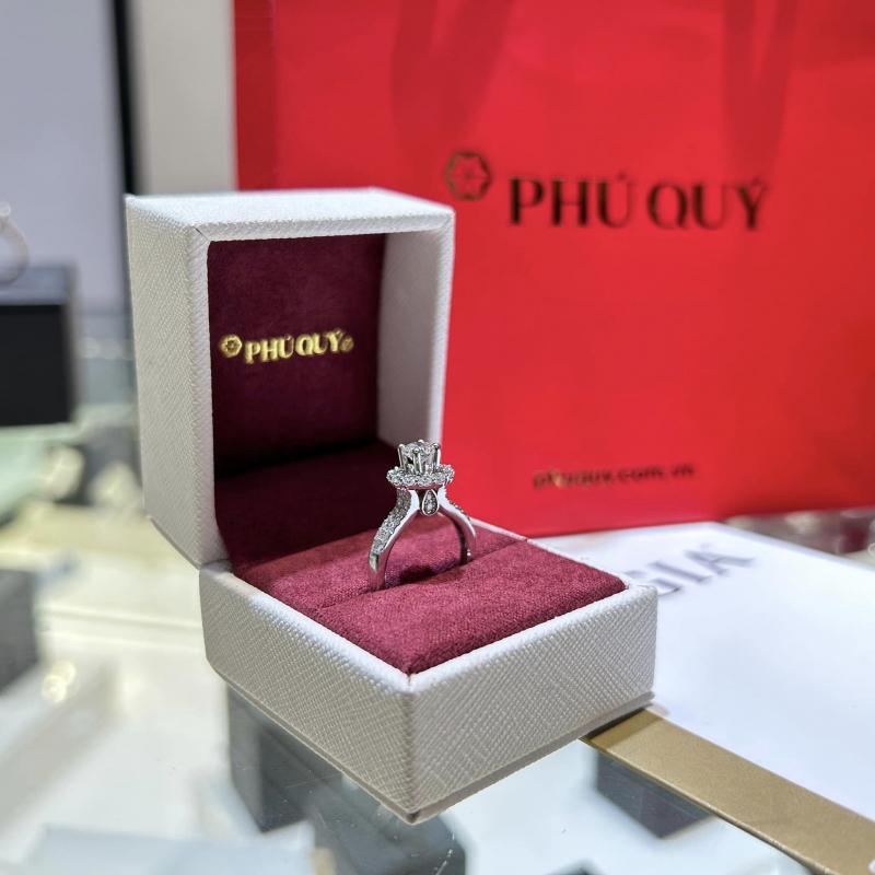 Tập đoàn Vàng bạc đá quý Phú Quý