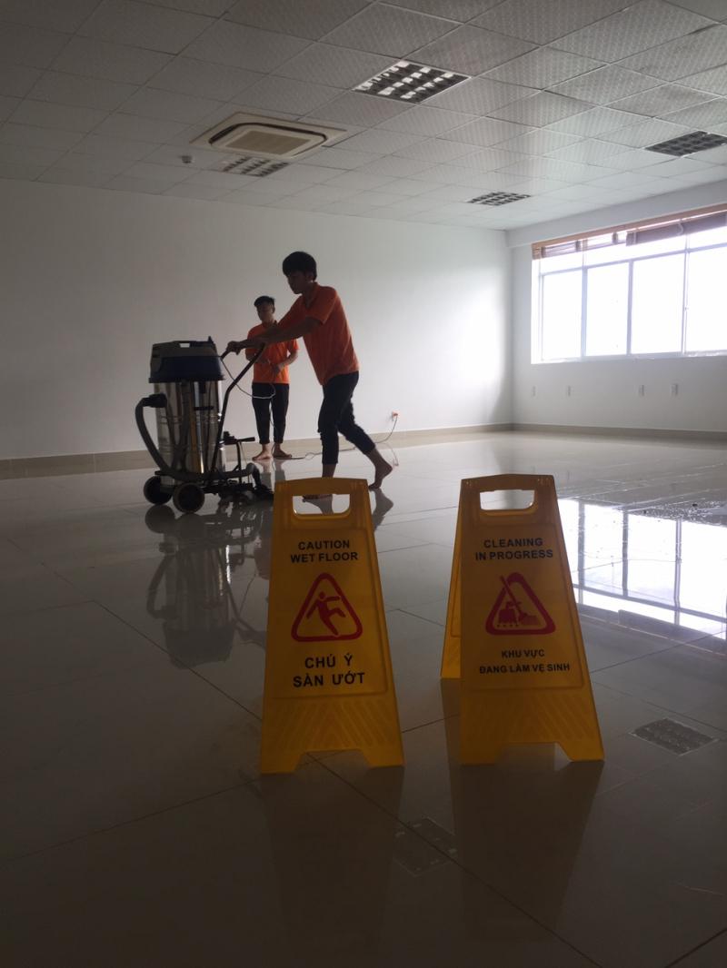 Công Ty Vệ Sinh Công Nghiệp 24H