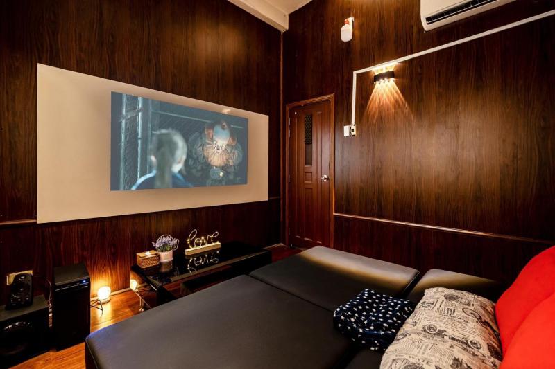 Couple Cinema