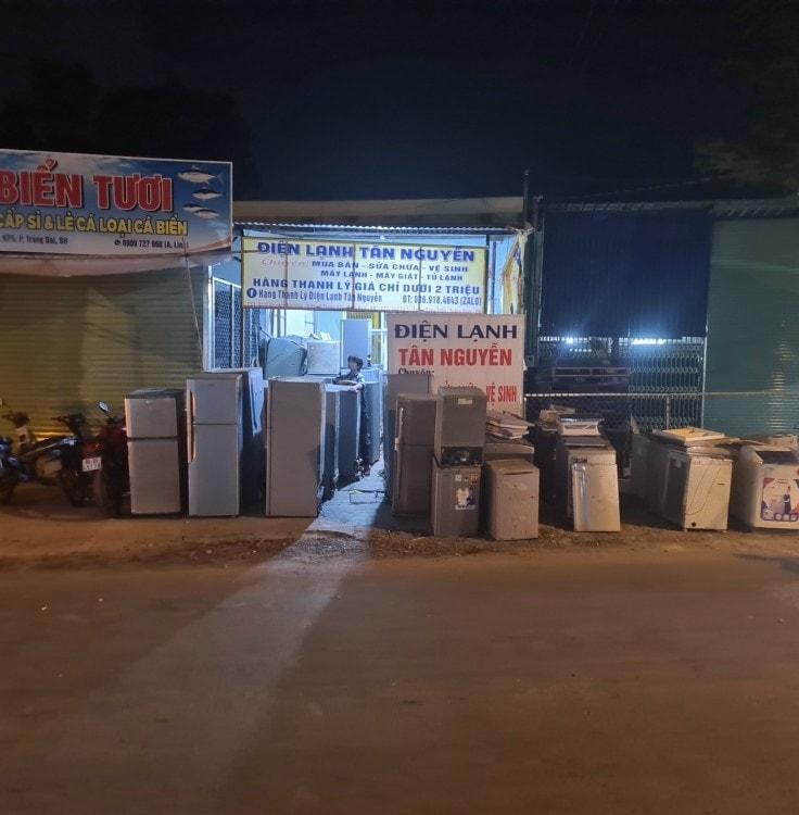 Cửa Hàng Điện Lạnh Tân Nguyễn