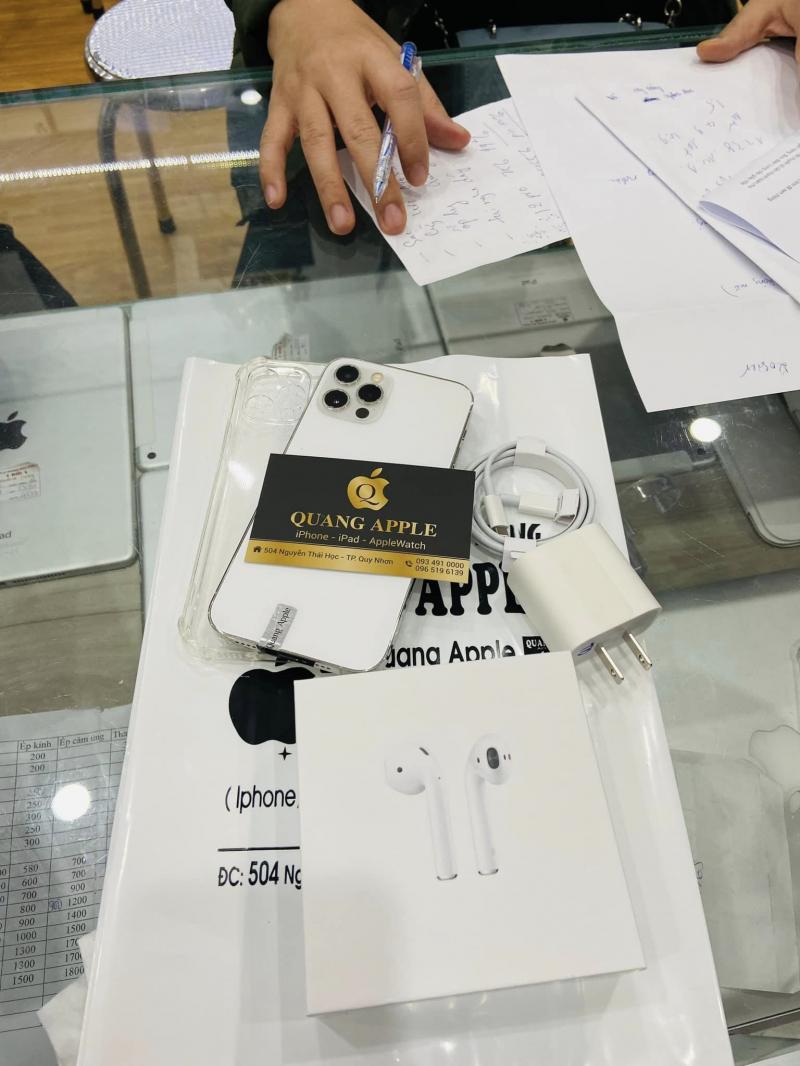 Cửa hàng điện thoại Quang Apple