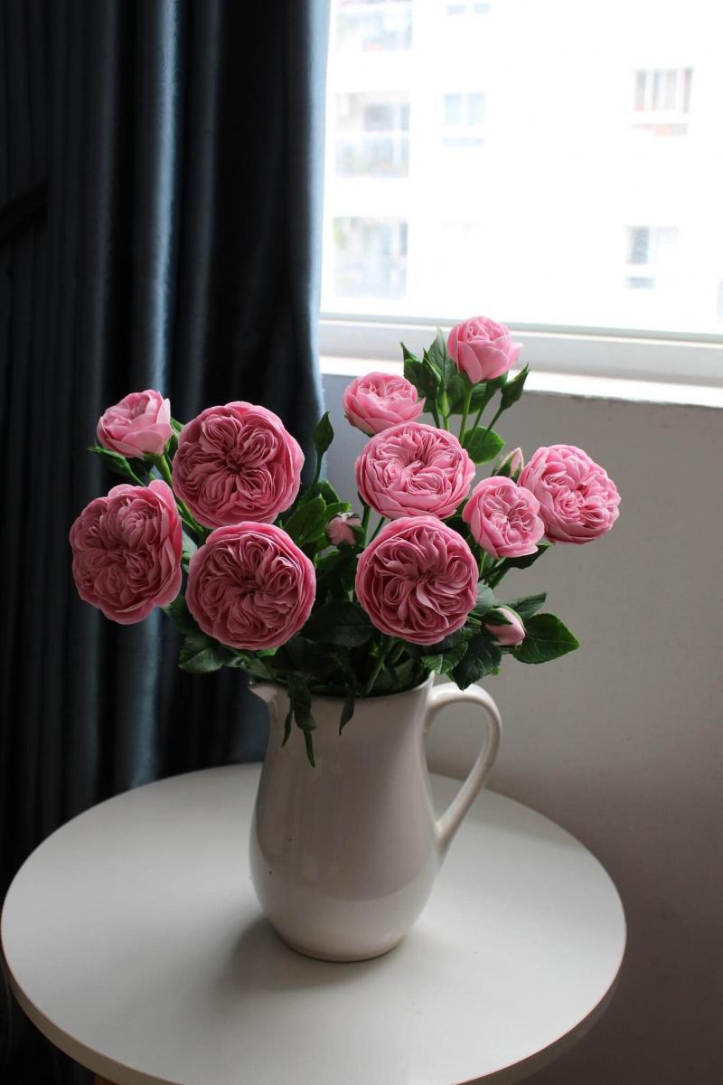 Một sản phẩm của cửa hàng hoa đất sét Sakura