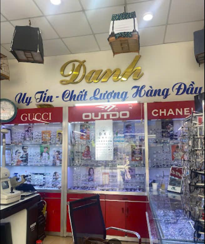 Cửa Hàng Mắt Kính Danh
