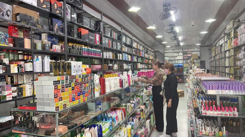 Cửa hàng phụ kiện nail Nét Việt