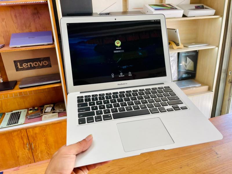 Cửa hàng Tấn Khang Laptop