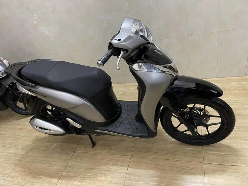 Cửa Hàng Xe Máy 68