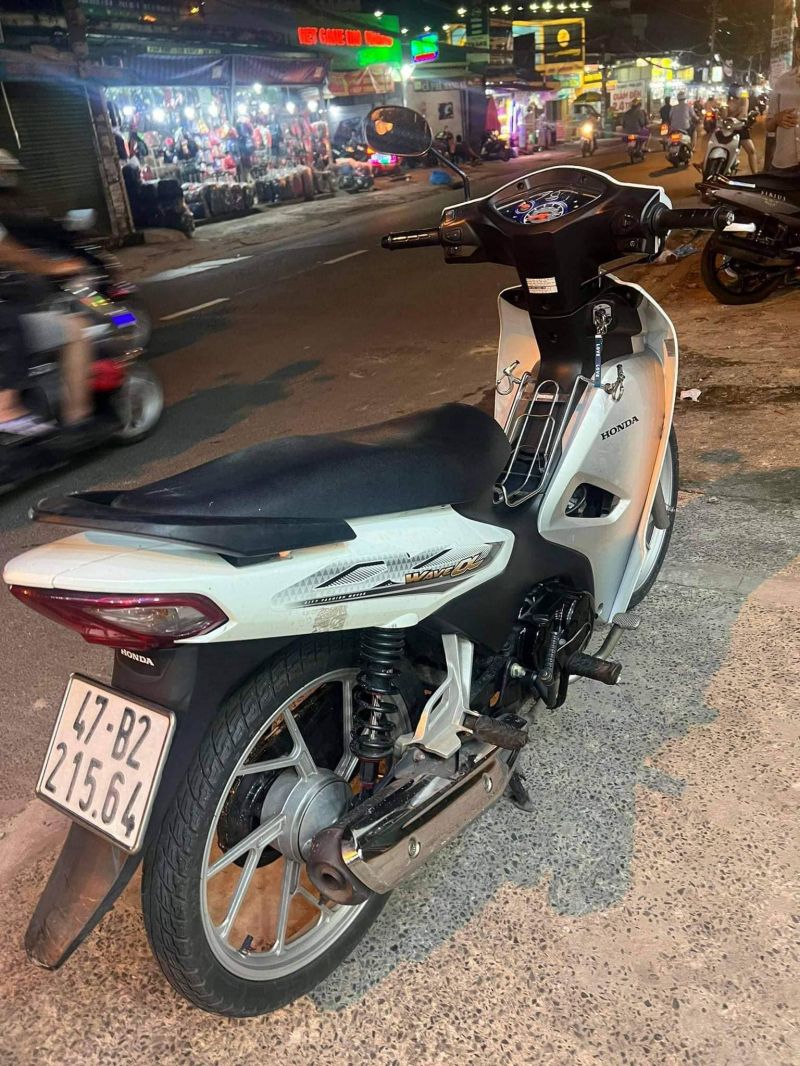 Cửa hàng xe máy cũ Toàn Lan