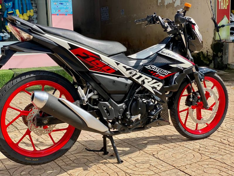 Cửa hàng xe máy Uy Tín