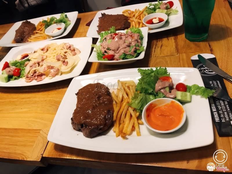 Cube Beefsteak & Drinks