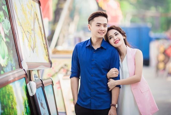 Cùng đi du lịch hoặc đi dạo là món quà ngọt ngào cho nửa kia