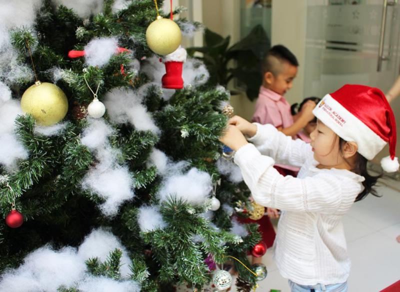 Ông già Noel ơi !