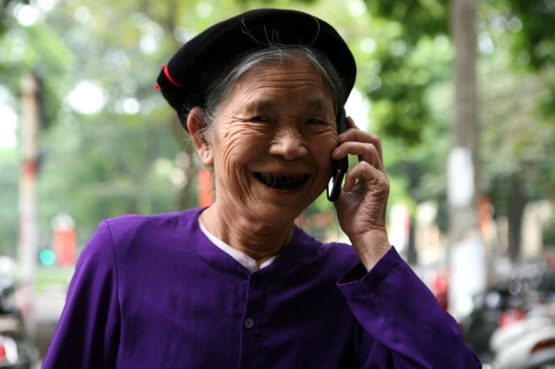 Hãy ưu tiên cuộc sống có những tràng cười thật sảng khoái các bạn nhé!