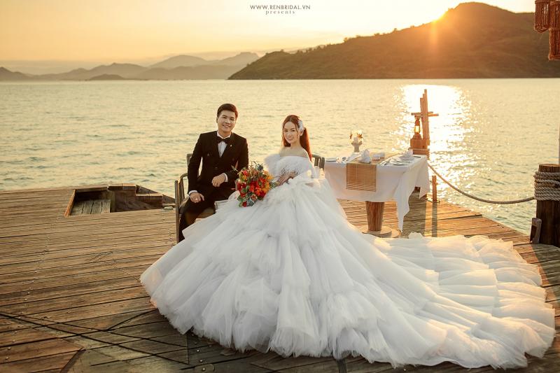 REN Bridal Studio