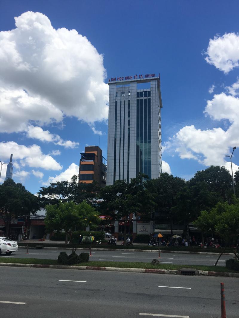 Trường Đại học Kinh Tế - Tài Chính