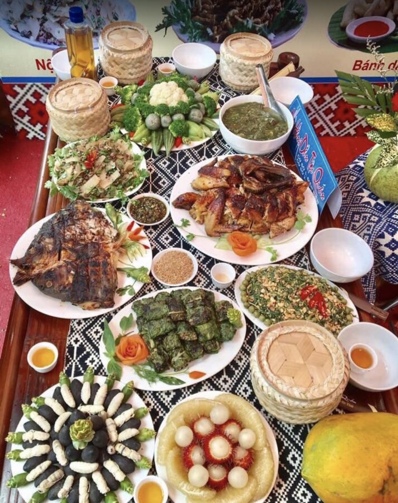 Dân tộc quán