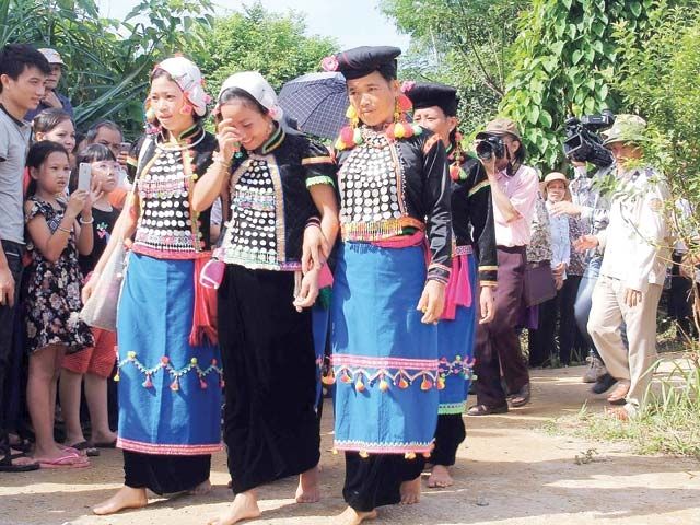 Lễ cưới của người Si La.