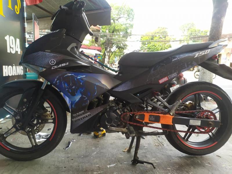 Dán xe Đà Nẵng
