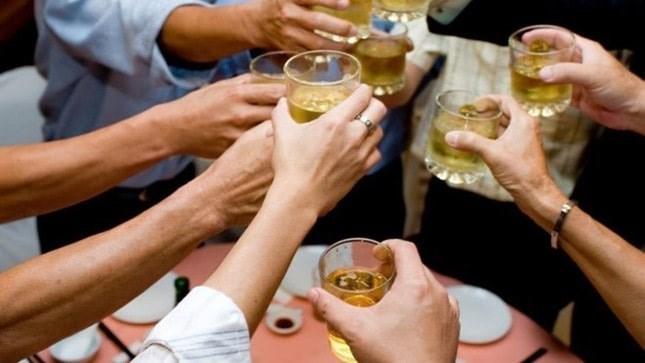 Hãy để cho chàng khoảng trời tự do