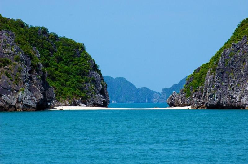 Đảo Cát Bà