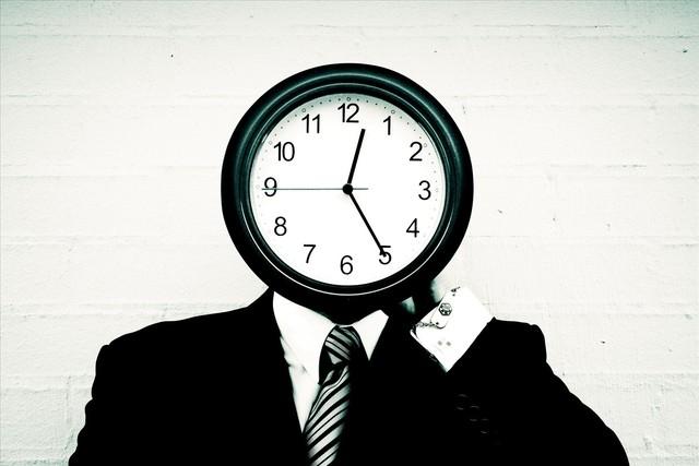 Đặt ra giờ giới nghiêm cho trẻ