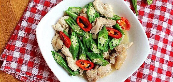 Đậu bắp xào thịt gà