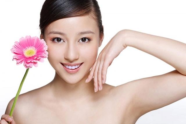Dầu dừa được xem là “thần dược” trong việc chống lão hóa và giảm nếp nhăn