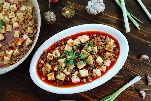 Đậu hũ sốt Tứ Xuyên