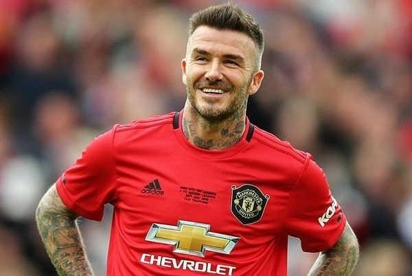Những pha sút phạt của David Beckham