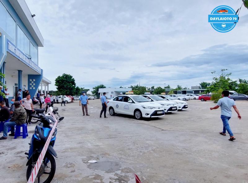 Dạy Lái Ô Tô Cam Lâm Khánh Hoà