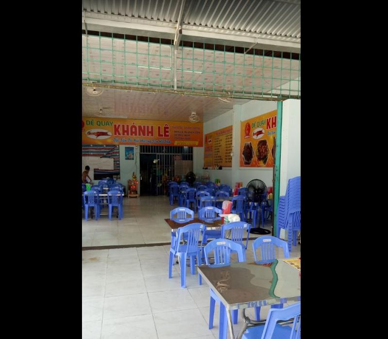 Dê quay Khánh Lê