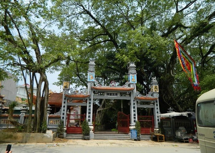 Đền Cảnh Xanh