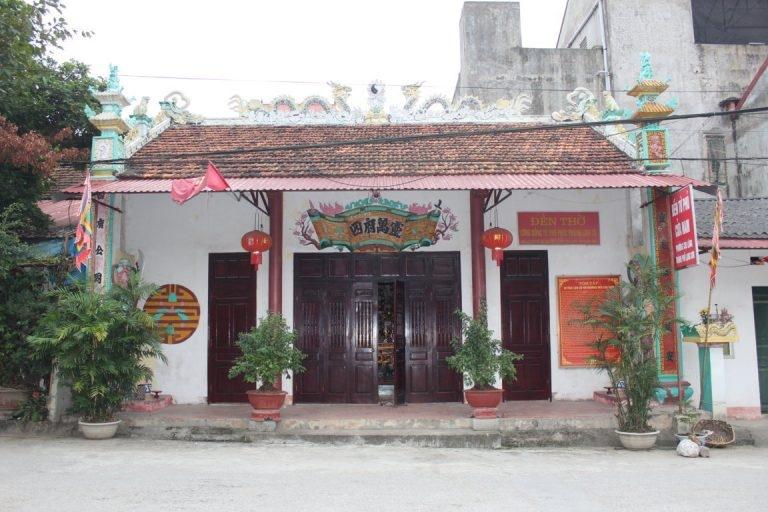 Đền Cửa Nam đơn sơ mộc mạc