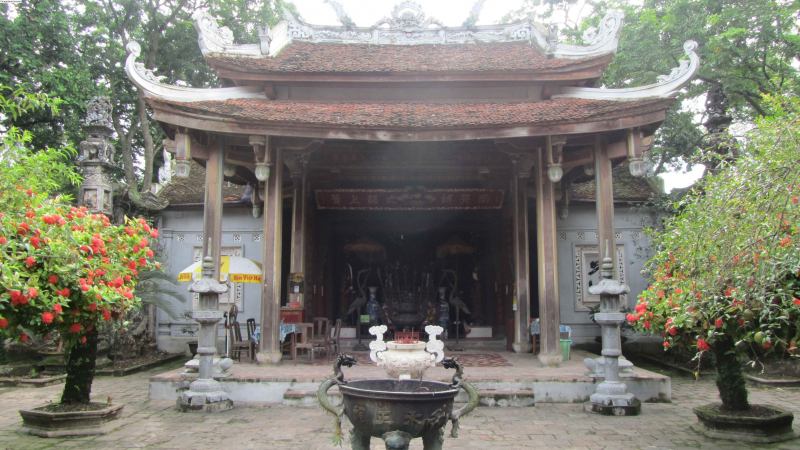 Đền chính Đa Hòa
