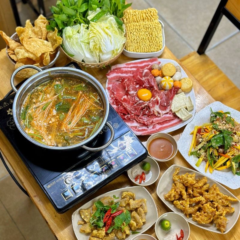 Đèn Lồng Quán - Lẩu Thái Tomyum