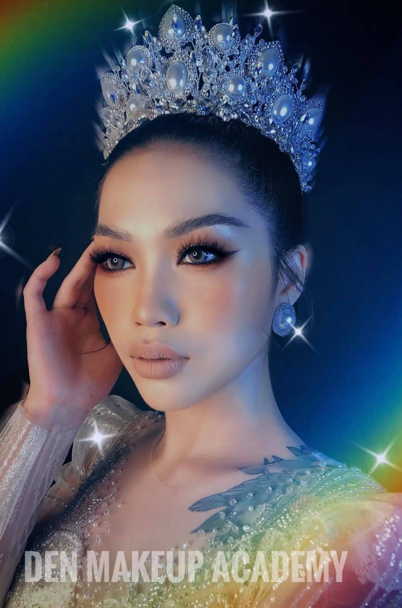 Đến Makeup Academy ( Bà Xã Wedding Dress)