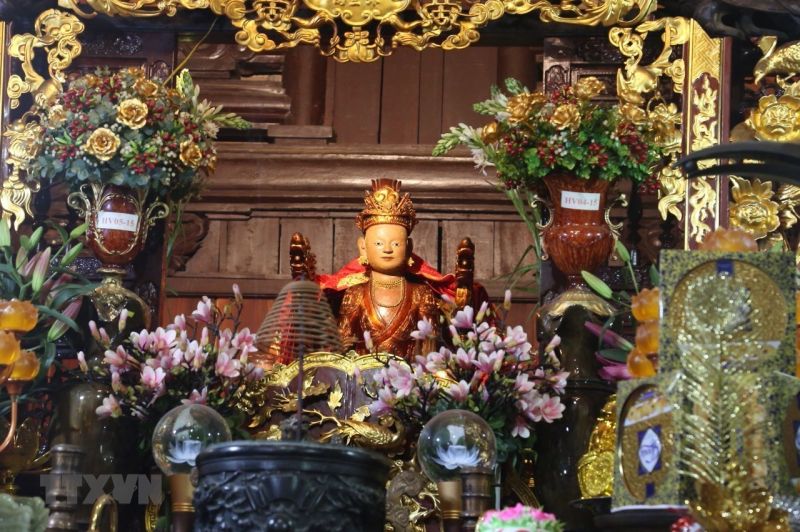 Tượng Mẫu Âu Cơ