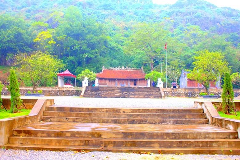Đền thờ Mai An Tiêm