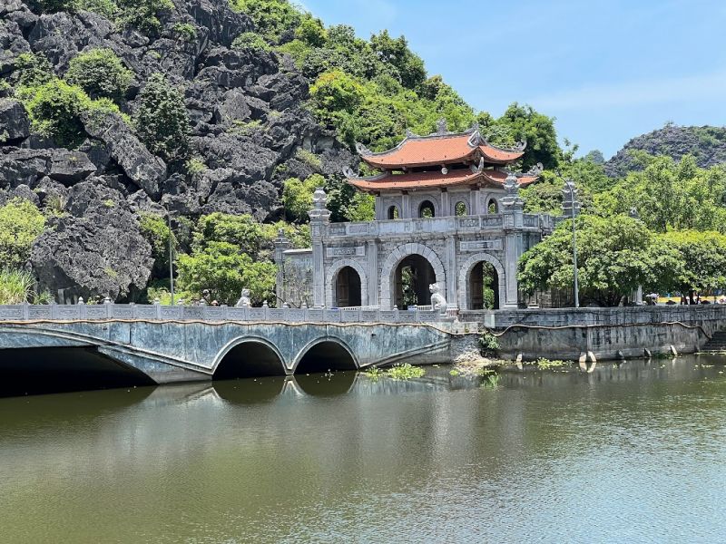 Đền thờ vua Đinh Tiên Hoàng