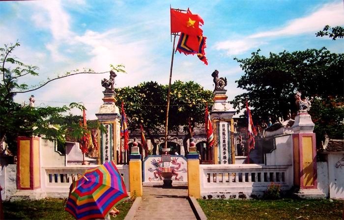 Đền Vạn Lộc