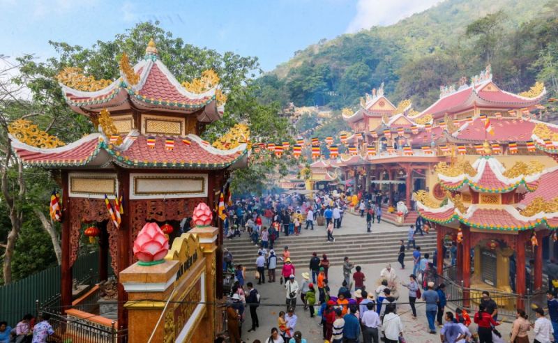 Thờ cúng và cầu nguyện ở chùa