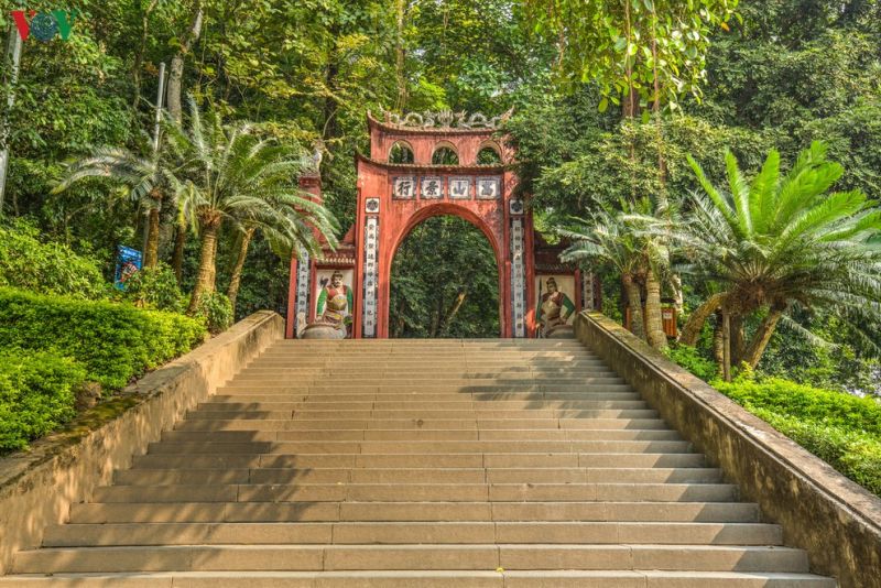Di Tích Lịch Sử Đền Hùng