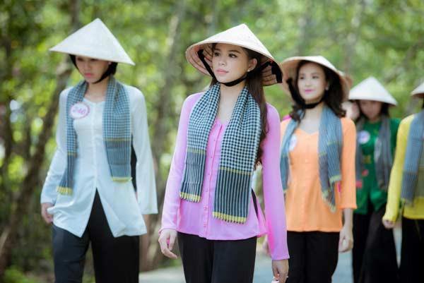 Chiếc áo bà ba