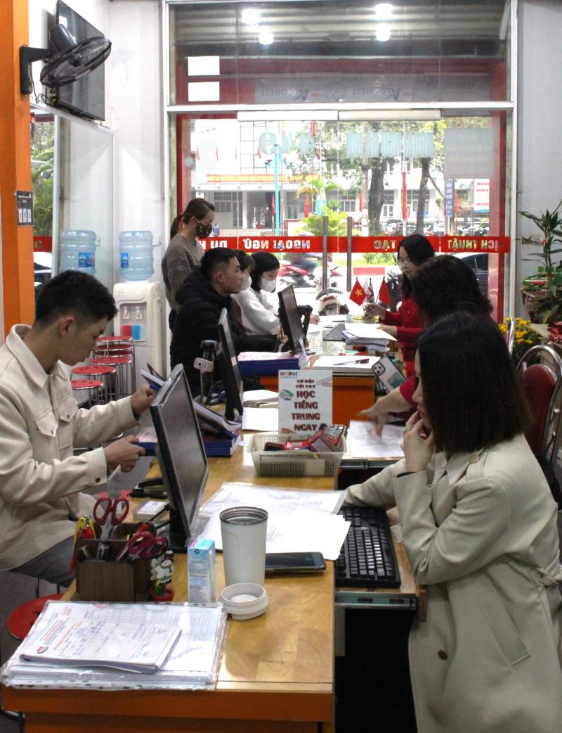 Dịch thuật Công chứng 24h