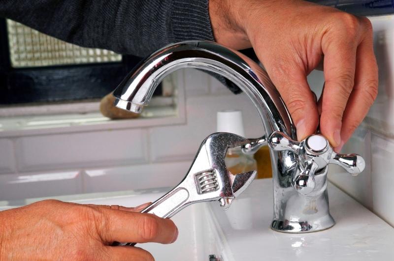 Hồng Vũ - dịch vụ sửa chữa điện nước tại nhà tốt nhất TPHCM