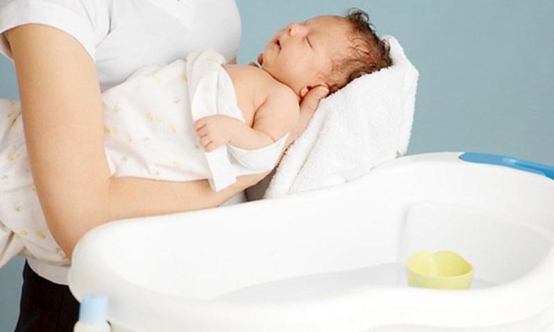 Trung tâm dịch vụ tắm bé Hà Nội