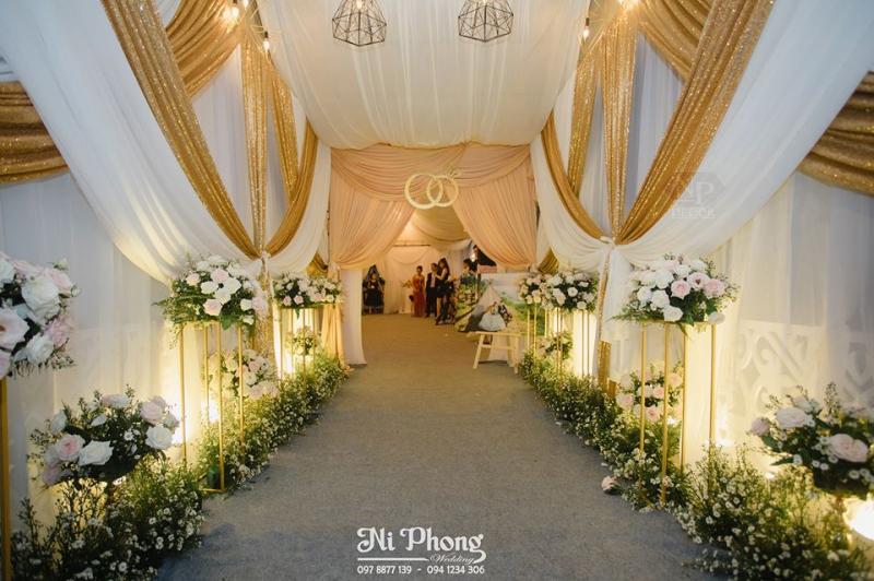 Dịch vụ trang trí tiệc cưới Ni Phong