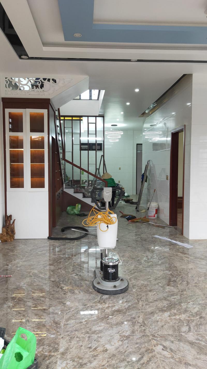 Dịch vụ vệ sinh công nghiệp Mỹ Nguyễn